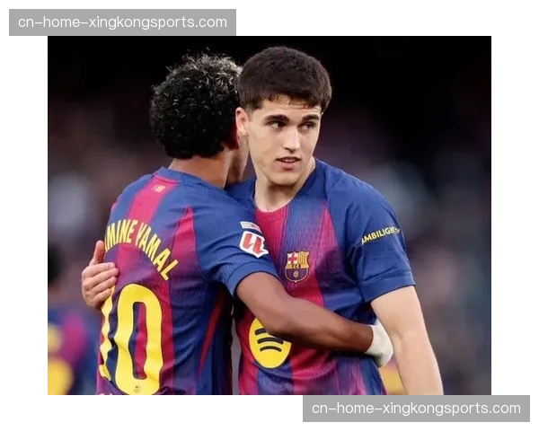 库巴西回归首发稳防线，巴萨年轻中卫出球冷静度值得肯定